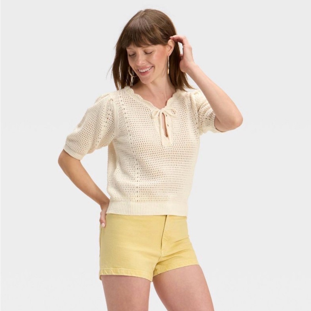 Universal Thread Cream Knit Top